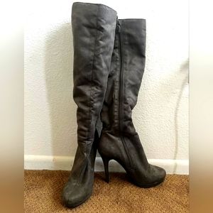 Green stiletto boots